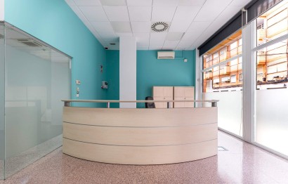 Resale - Commercial - Alicante - Altozano