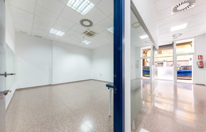 Resale - Commercial - Alicante - Altozano