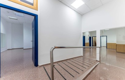 Resale - Commercial - Alicante - Altozano