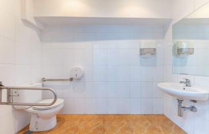Resale - Commercial - Alicante - Altozano