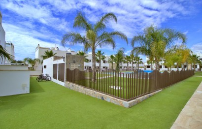 Resale - Bungalow - Pilar de la Horadada - Torre de la Horadada