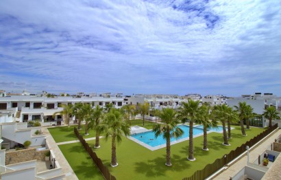 Resale - Bungalow - Pilar de la Horadada - Torre de la Horadada