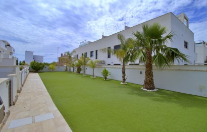 Resale - Bungalow - Pilar de la Horadada - Torre de la Horadada