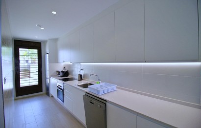 Resale - Bungalow - Pilar de la Horadada - Torre de la Horadada