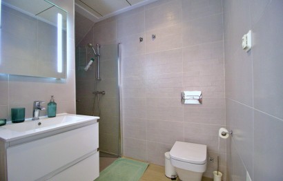Resale - Bungalow - Pilar de la Horadada - Torre de la Horadada