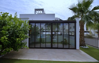 Resale - Bungalow - Pilar de la Horadada - Torre de la Horadada