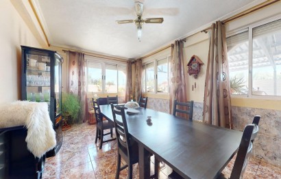 Resale - Villa - Crevillent - LA MANGRANERA