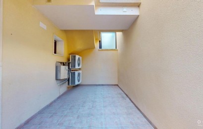 Resale - Apartment / flat - Arenales del Sol