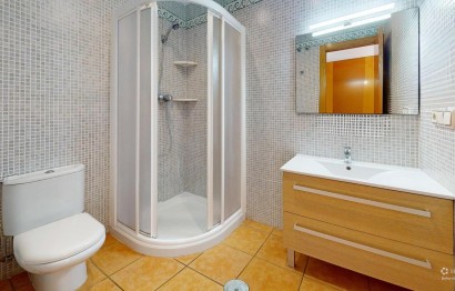 Resale - Apartment / flat - Arenales del Sol