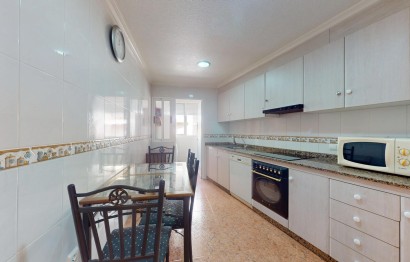 Revente - Appartement - Elche - San Crispín