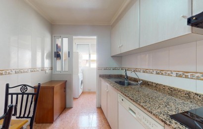 Revente - Appartement - Elche - San Crispín