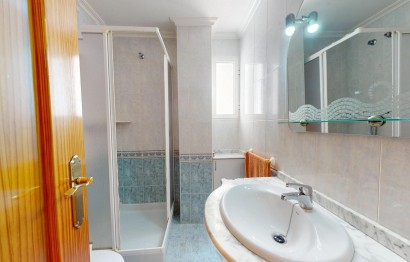 Revente - Appartement - Elche - San Crispín