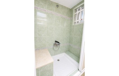 Resale - Bungalow - Santa Pola - Centro