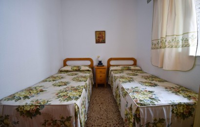 Resale - Bungalow - Santa Pola - Centro