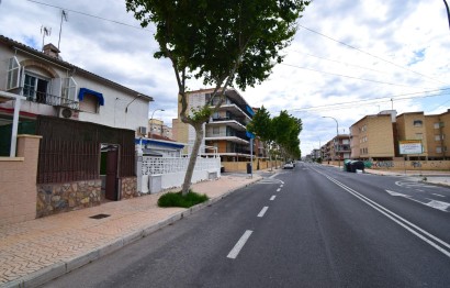 Resale - Bungalow - Santa Pola - Centro