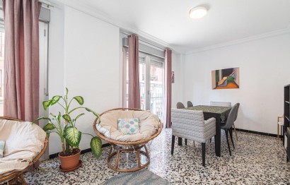 Reventa - Apartamento / piso - Elche - Centro