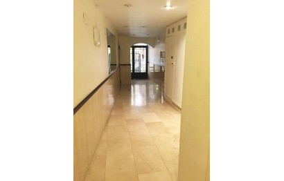 Reventa - Apartamento / piso - Santa Pola - Centro
