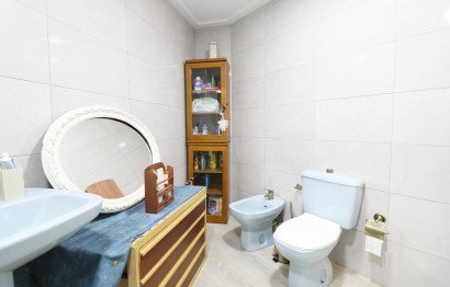 Reventa - Apartamento / piso - Elche - Reina Victoria-Miguel Hernández