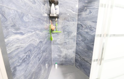 Reventa - Apartamento / piso - Elche - Reina Victoria-Miguel Hernández