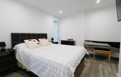 Reventa - Apartamento / piso - Elche - Reina Victoria-Miguel Hernández