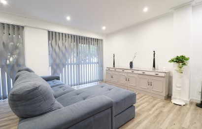 Reventa - Apartamento / piso - Elche - Reina Victoria-Miguel Hernández
