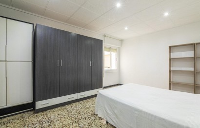 Reventa - Apartamento / piso - Elche - Plaza Crevillente-Juzgados