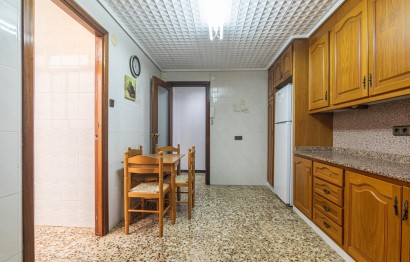 Reventa - Apartamento / piso - Elche - Plaza Crevillente-Juzgados