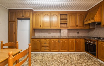 Reventa - Apartamento / piso - Elche - Plaza Crevillente-Juzgados