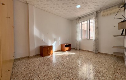 Reventa - Apartamento / piso - Elche - Plaza Madrid