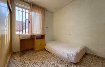 Reventa - Apartamento / piso - Elche - Plaza Madrid