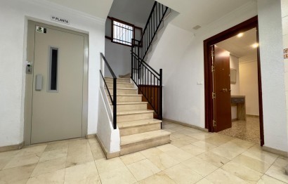 Reventa - Apartamento / piso - Elche - Plaza Madrid