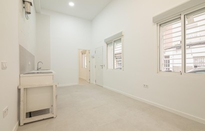 Reventa - Apartamento / piso - Elche - Plaza Barcelona