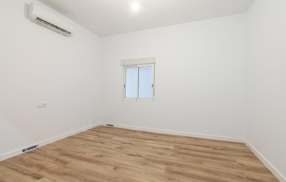 Reventa - Apartamento / piso - Elche - Plaza Crevillente-Juzgados
