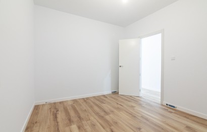 Reventa - Apartamento / piso - Elche - Plaza Crevillente-Juzgados