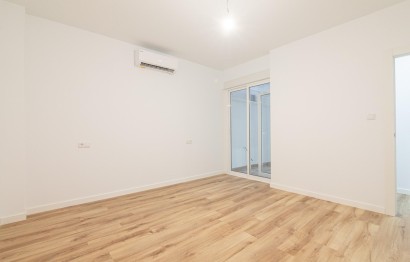 Reventa - Apartamento / piso - Elche - Plaza Crevillente-Juzgados