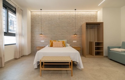 Obra nueva - Negocio - Santa Pola - Playa Levante