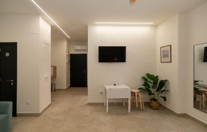 Obra nueva - Negocio - Santa Pola - Playa Levante