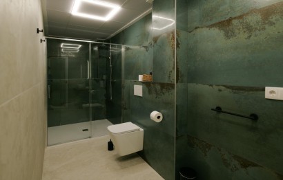 Obra nueva - Negocio - Santa Pola - Playa Levante