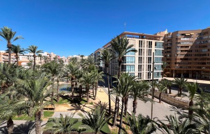 Reventa - Apartamento / piso - Elche - Centro