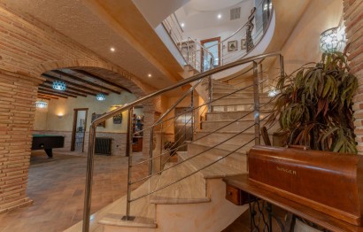 Reventa - Villa - Peña las aguilas - Peña de Las Águilas