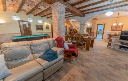 Reventa - Villa - Peña las aguilas - Peña de Las Águilas