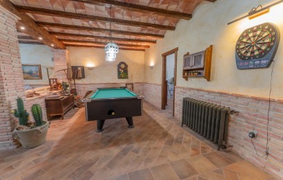 Reventa - Villa - Peña las aguilas - Peña de Las Águilas