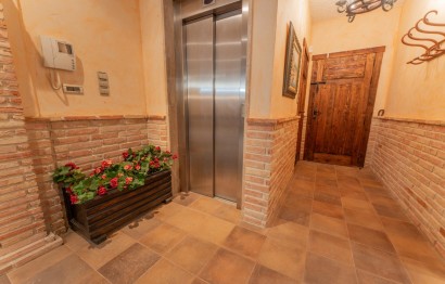 Reventa - Villa - Peña las aguilas - Peña de Las Águilas