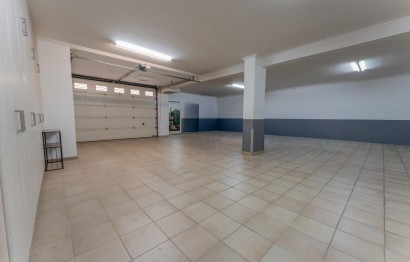 Reventa - Villa - Peña las aguilas - Peña de Las Águilas