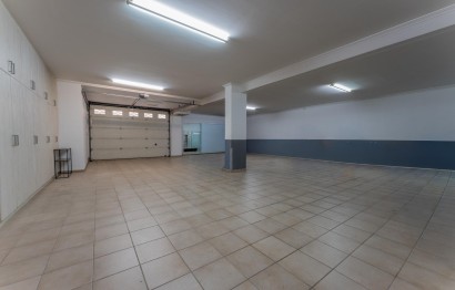 Reventa - Villa - Peña las aguilas - Peña de Las Águilas