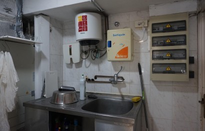 Reventa - Comercial - Elche - Asilo - Pisos Azules