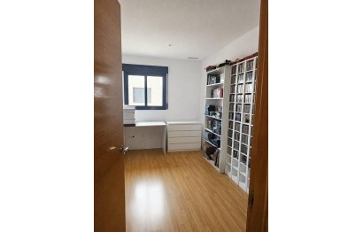 Reventa - Apartamento / piso - Crevillent - EL PINAR