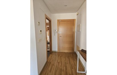 Reventa - Apartamento / piso - Crevillent - EL PINAR
