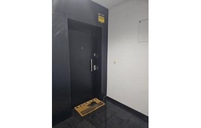 Reventa - Apartamento / piso - Crevillent - EL PINAR