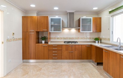 Reventa - Apartamento / piso - Elche - Centro